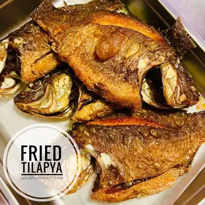 Turo-turo style Filipino dishes at Al's Kitchen Saskatoon, SK